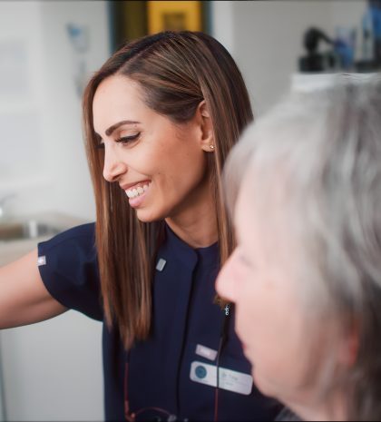 murrayville-dental-dentist-assisting-elder-woman-patient